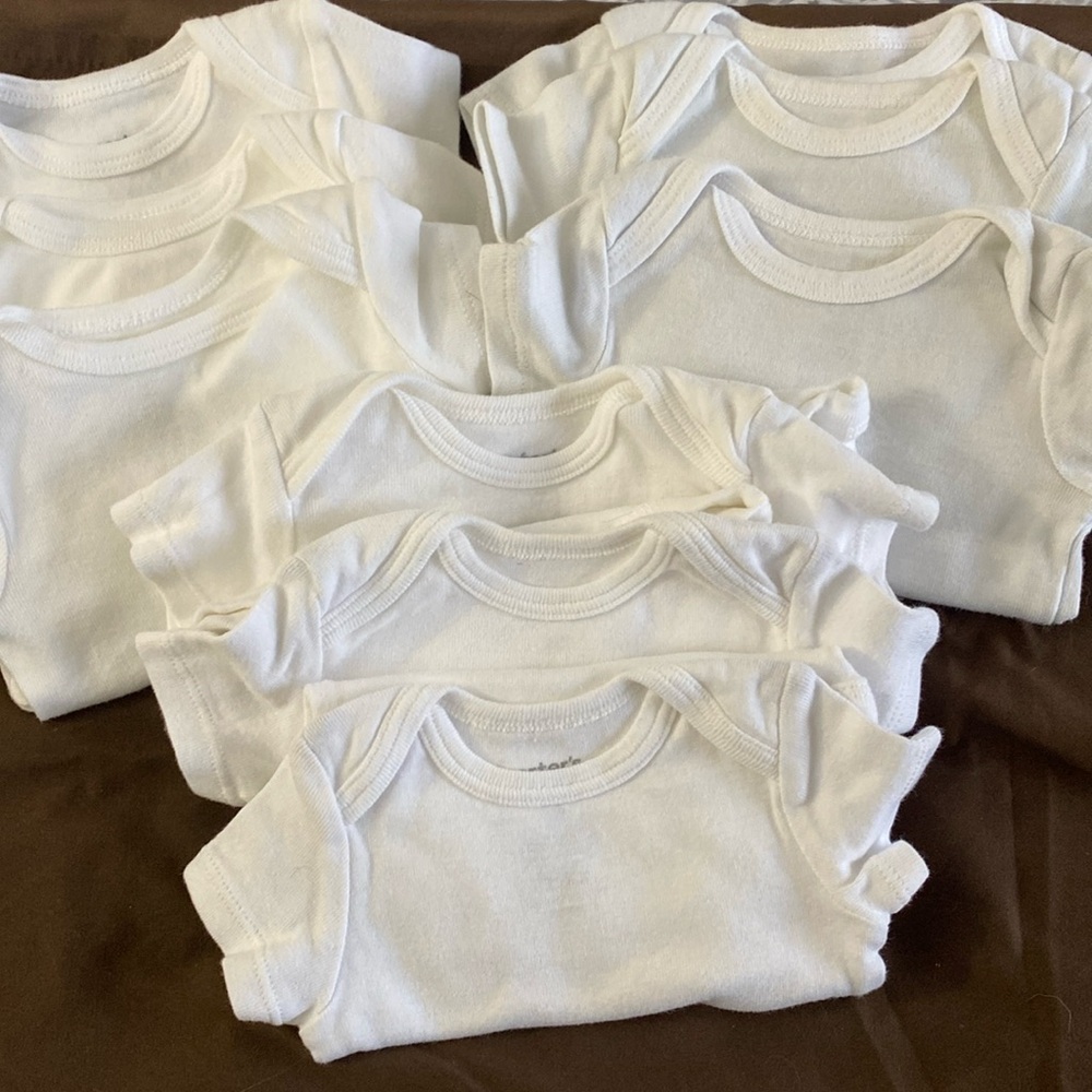 Bundle of 9 Carters Newborn short sleeve bodysuit